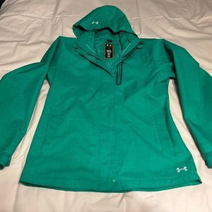 UA Storm Women’s Medium Kelly Green Rain Jacket